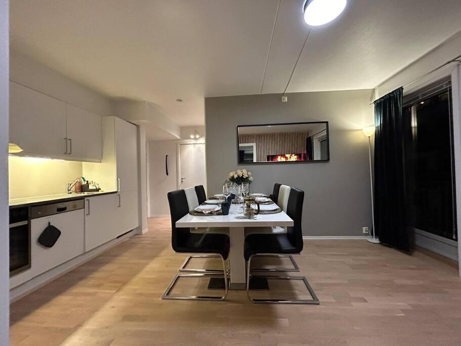 Cozy, Lux, 3Br, Super Central, Family Apt Oslo Kültér fotó
